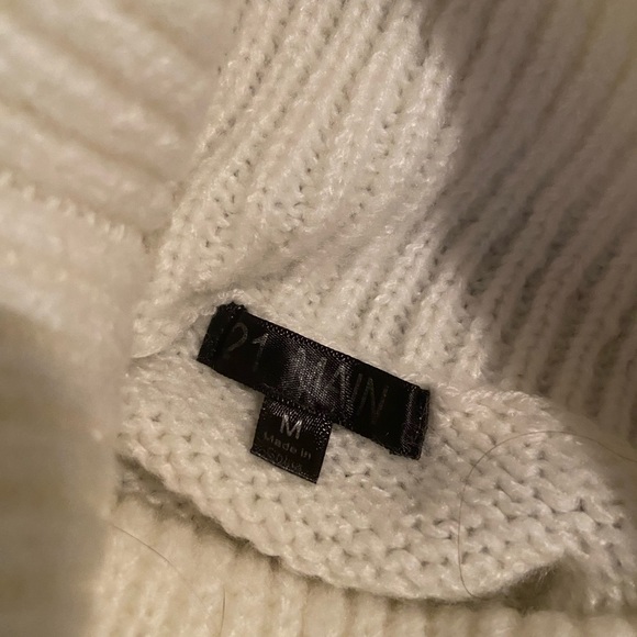 21 MAIN woman’s sweater - Picture 5 of 6